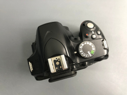Nikon D3200 (69.000 кадров)