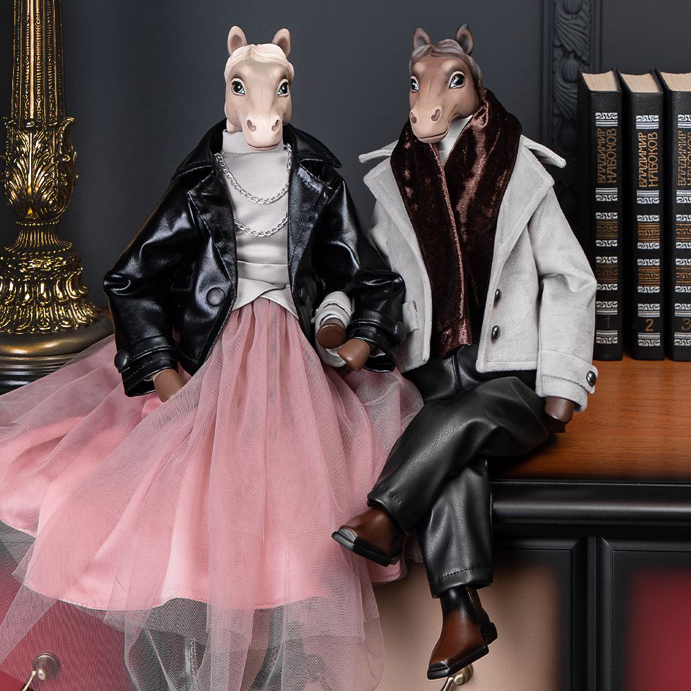 Кукла интерьерная коллекционная Конь Мистер Льюис