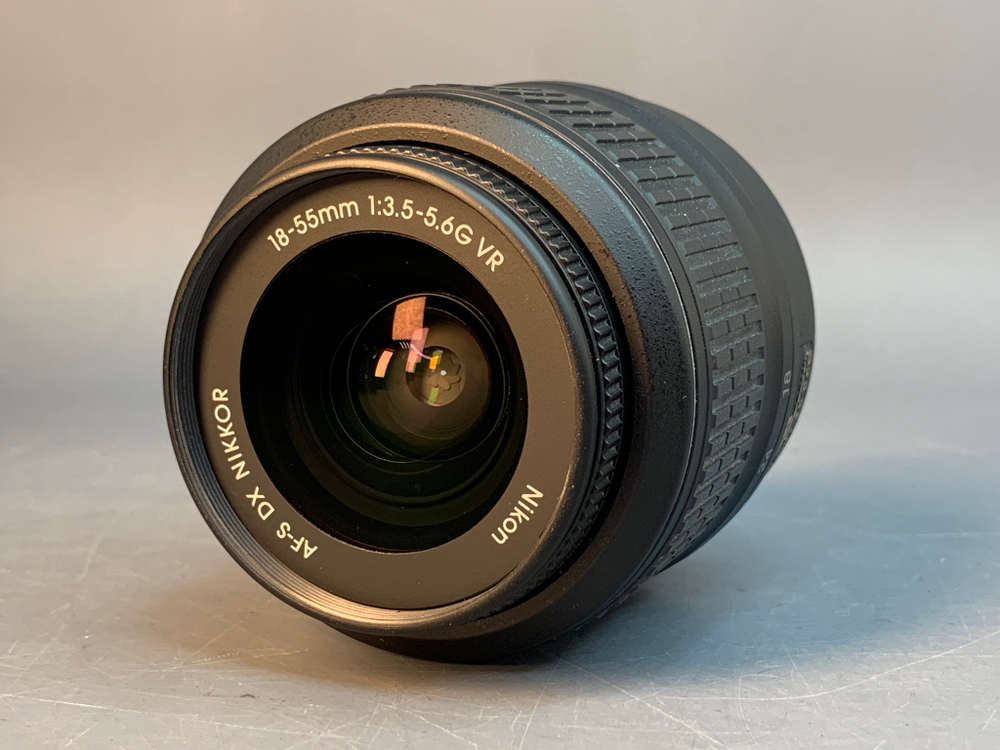 Nikon D3100 Kit 18-55mm 1000 кадров пробега
