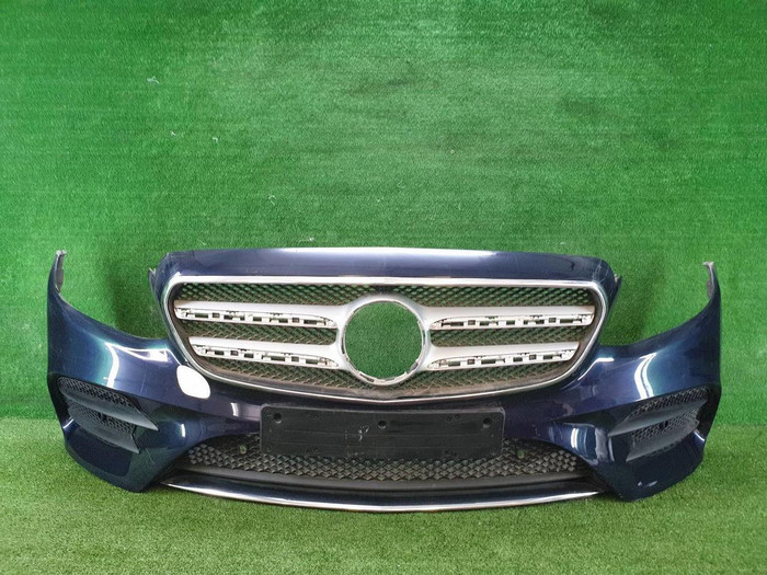 Бампер передний Mercedes E C238 16-21 AMG В сборе