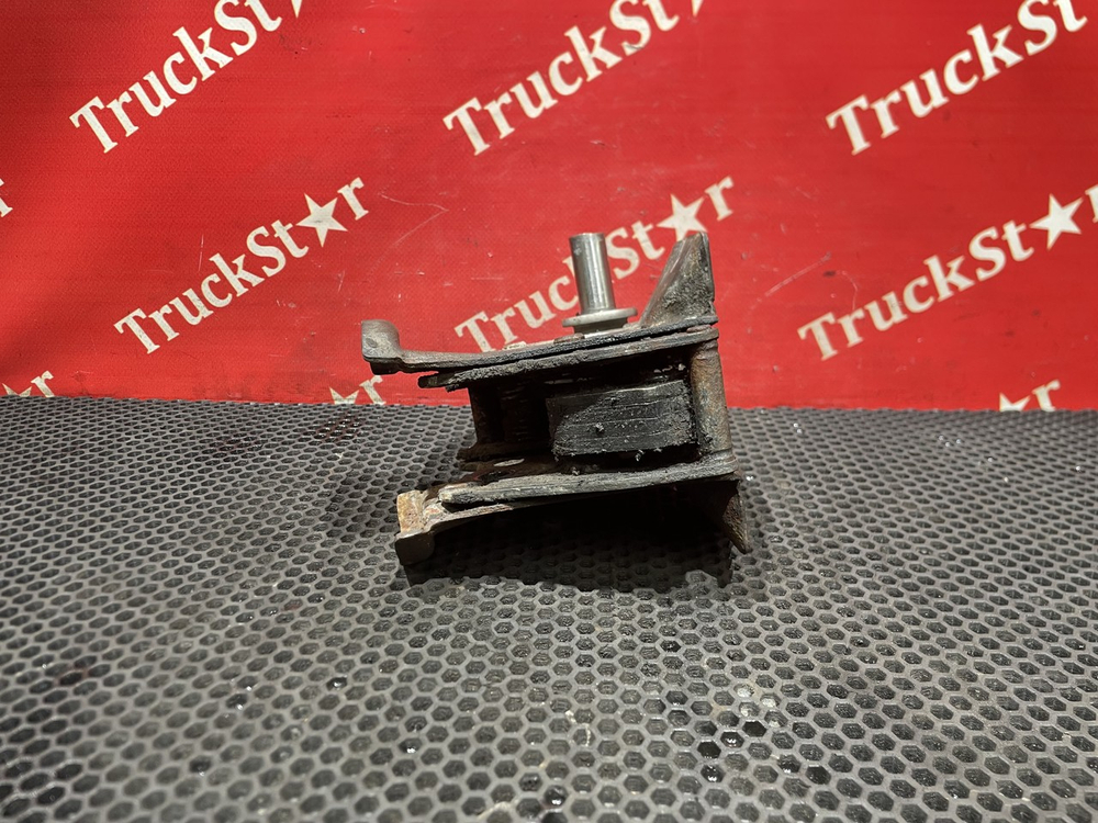 Замок кабины