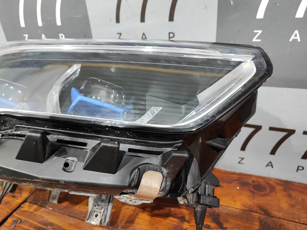 Фара правая Laser Light BMW X5 (G05) 18-21 Б/У Оригинал 63117933339