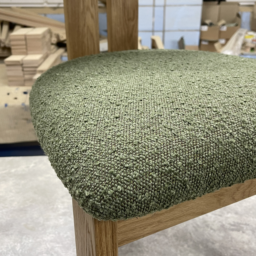 Стул из дерева - TIRO