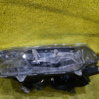 Фара левая Toyota Rav 4 CA40 (2015-2019) LED
