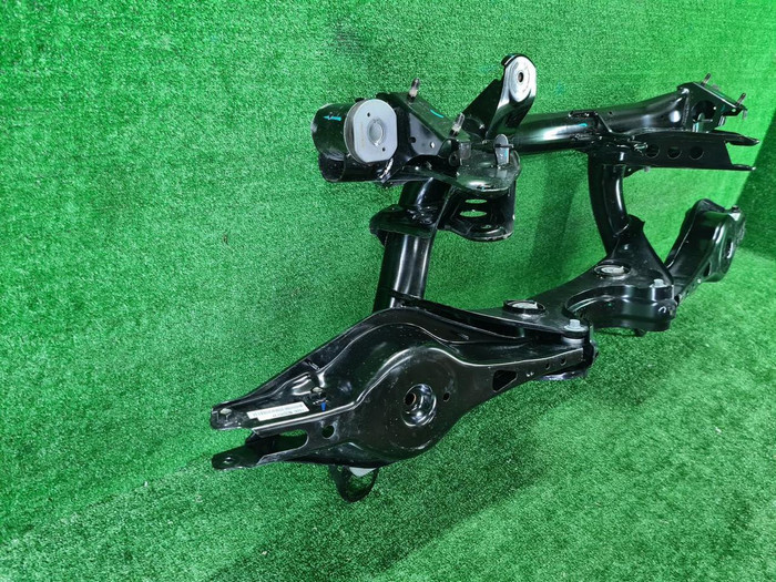 Подрамник задний Geely Monjaro (2021-н.в.)