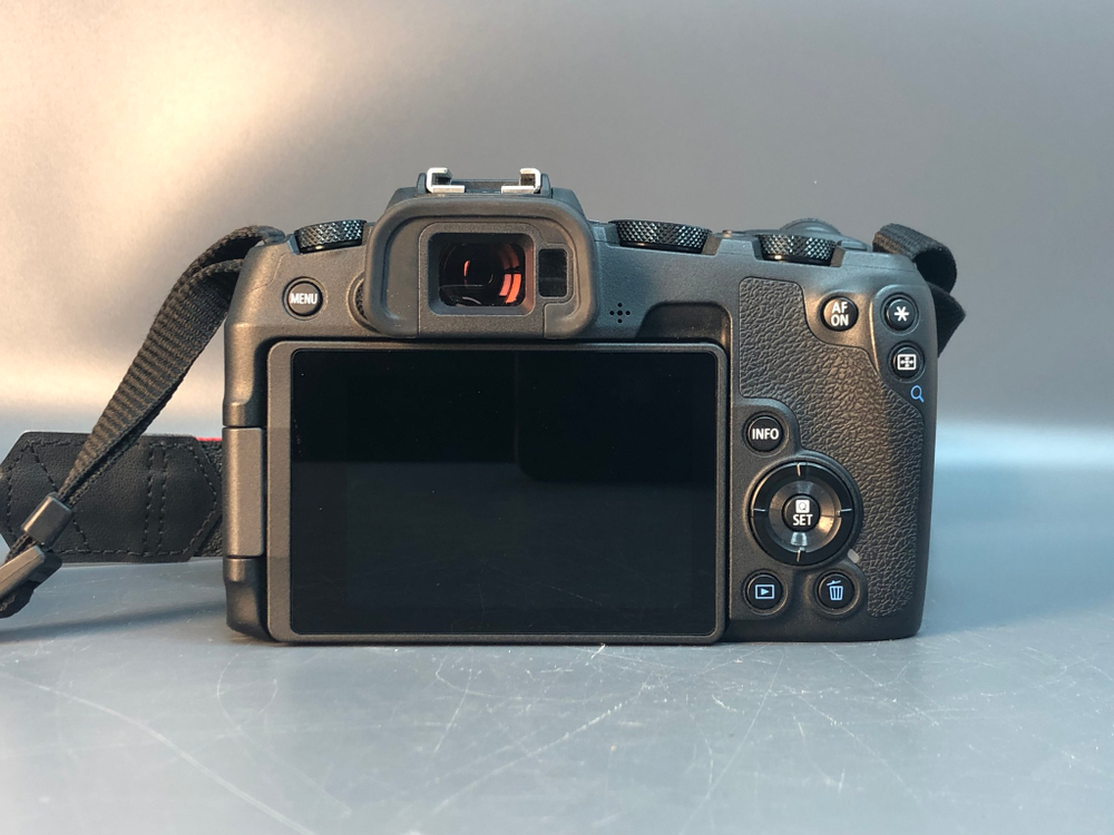 Canon EOS RP 90.000 кадров пробега