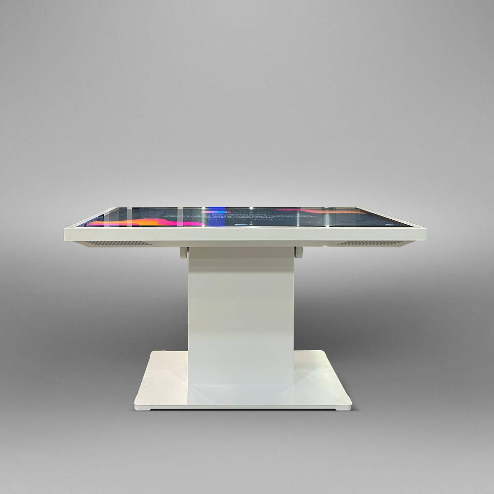 Интерактивный сенсорный стол BM Prototype D 32"