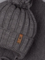 Шапка для мальчика со снудом осенняя