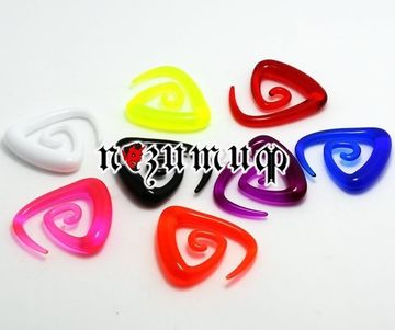 Растяжка акриловая спираль треуг (белая)