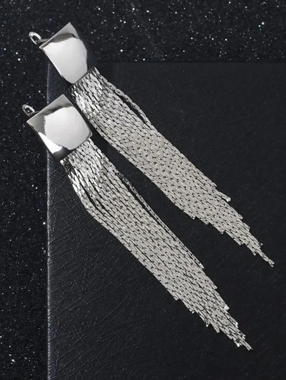 Серьги висячие "Голливуд" квадрат и нити, цвет серебро