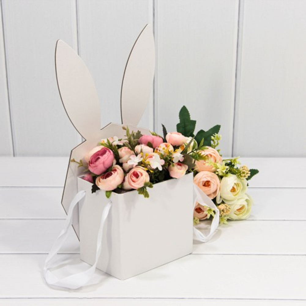 Коробка 18х9.5х31 см "Зайка" С ушками (Белый)