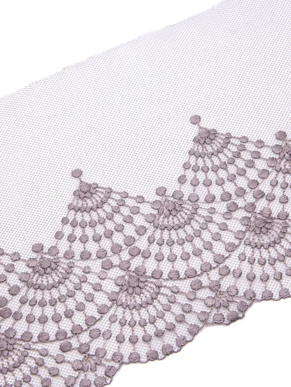 05-148 Вышивка на неэл. сетке 19 см, кофе