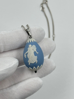Кулон Wedgwood в виде яйца