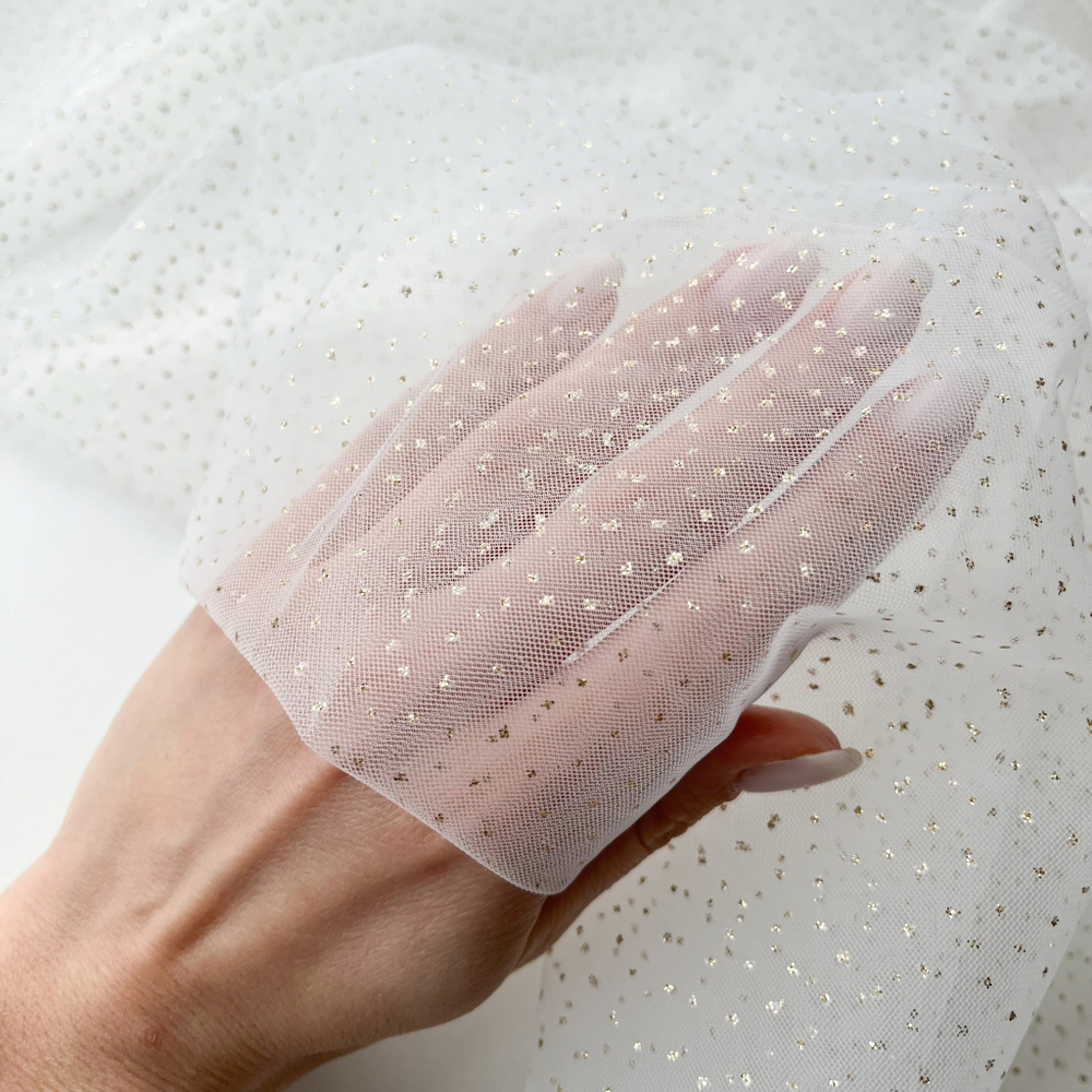 Фатин-сетка Золотые блестки на белом фоне