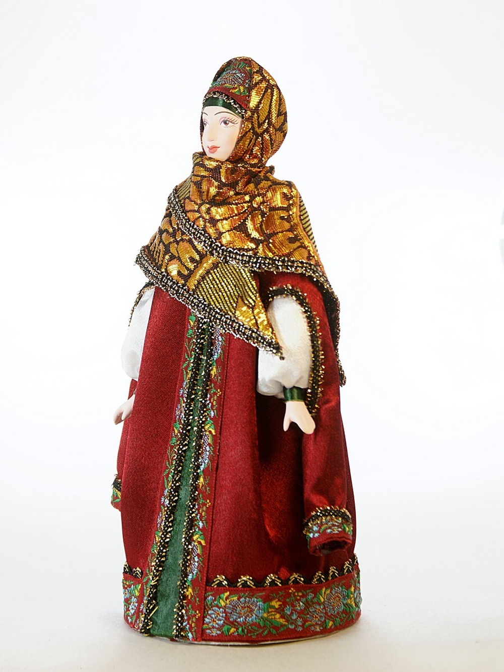 Кукла коллекционная московская Боярыня