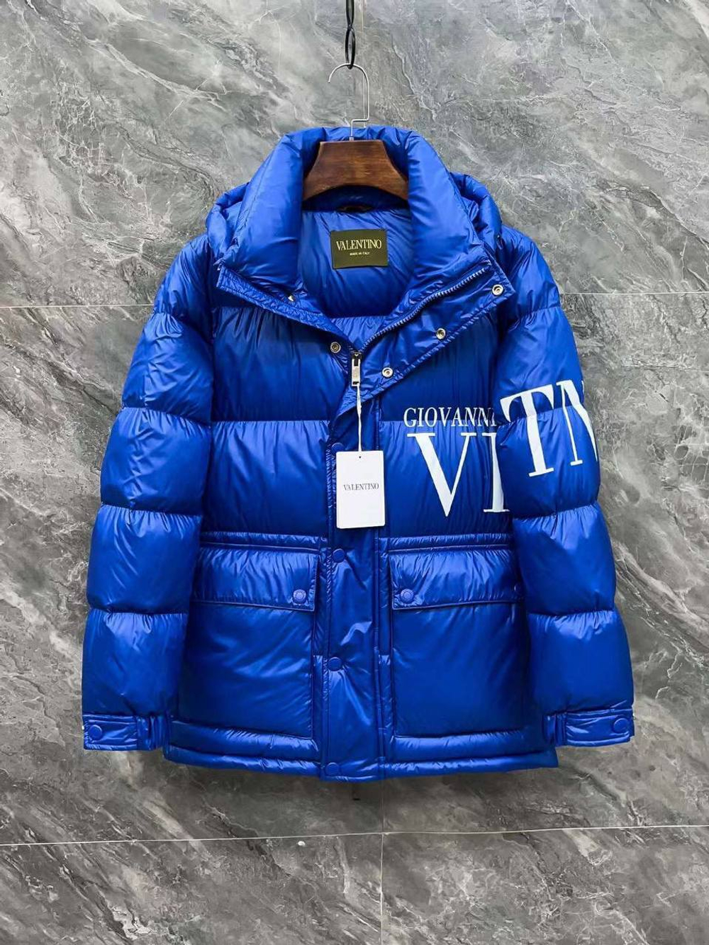 Пуховик Valentino