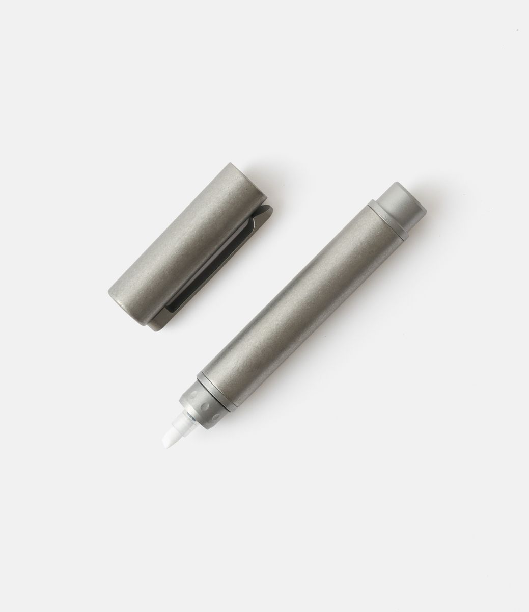 TEC Accessories Hi-Markr Titanium Stonewashed Pocket Clip Cup — титановый маркер-текстовыделитель