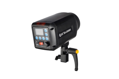 Вспышка Falcon Eyes SS-200BR студийная