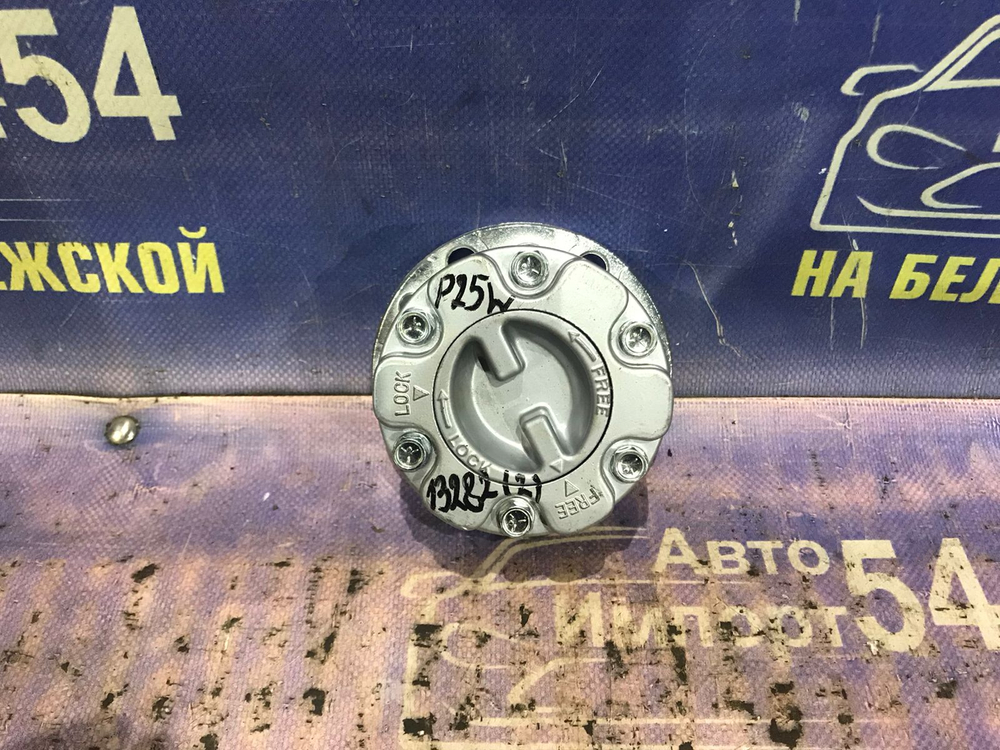 Хаб механический MITSUBISHI DELICA 1991-1996