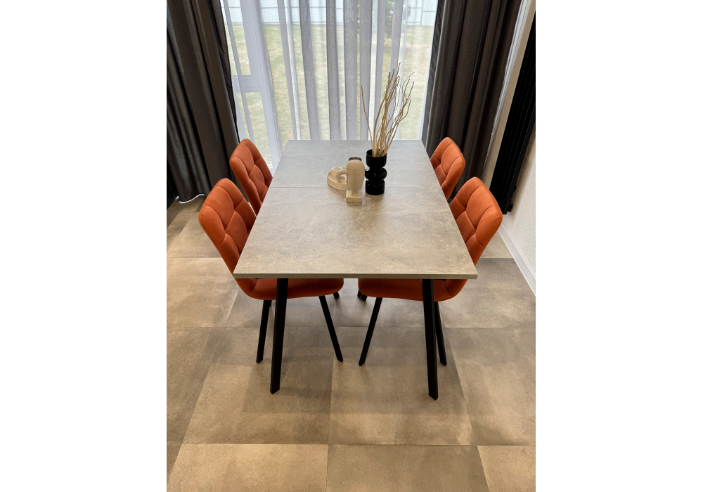 Стол деревянный Woodville Кортни 117 (157) x 77 бетон светлый, черный матовый, ножки черные