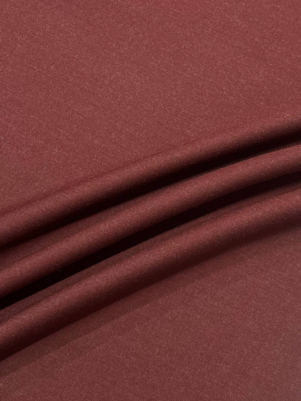 Шерсть костюмно-плательная красно-серая