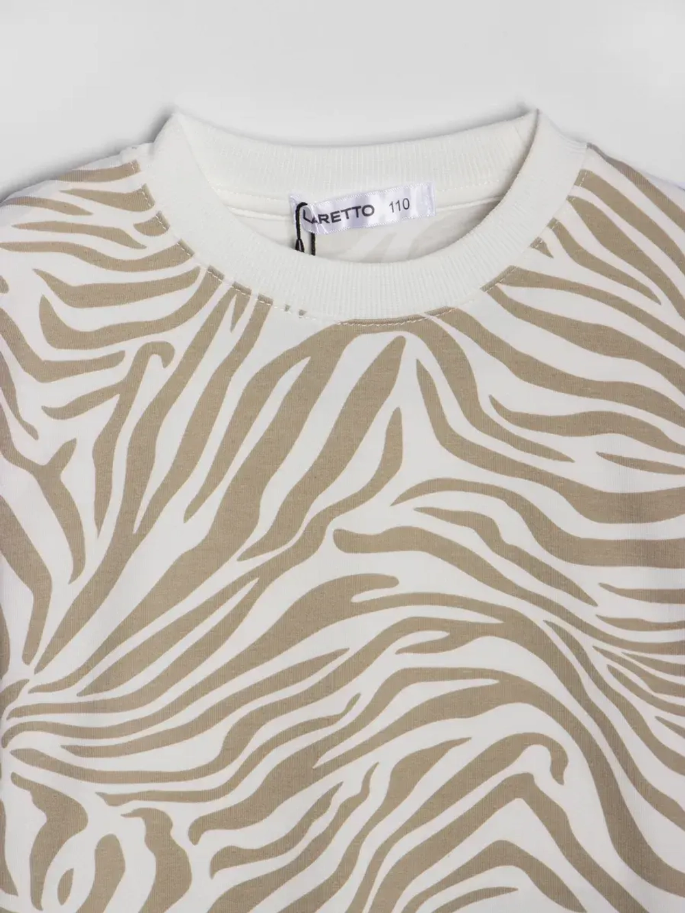 Футболка для девочки на лето