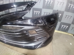 Бампер передний + решетка радиатора Toyota Camry 70 17-21 Б/У Оригинал 5211906E50