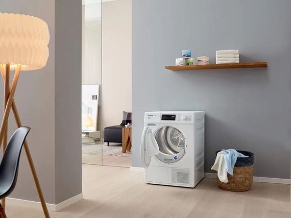 Сушильная машина Miele TCE530WP