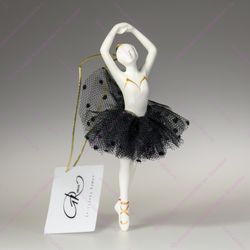 Ёлочная игрушка Балерина фарфоровая