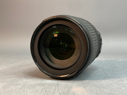 Nikon 18-105 3.5-5.6 ED Скол на креплении светофильтров.