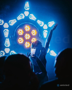 Световой прибор Amixled 3-EYE RETRO LIGHT