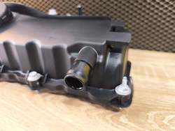 Клапанная крышка  головки блока цилиндров MAHLE  ВМW N46N