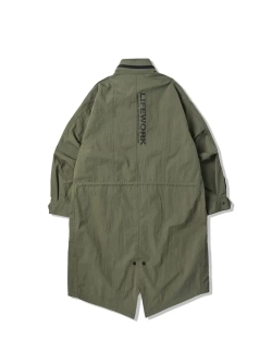 Удлиненная куртка с воротником-стойкой