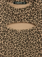 Майка летняя в рубчик с вырезом