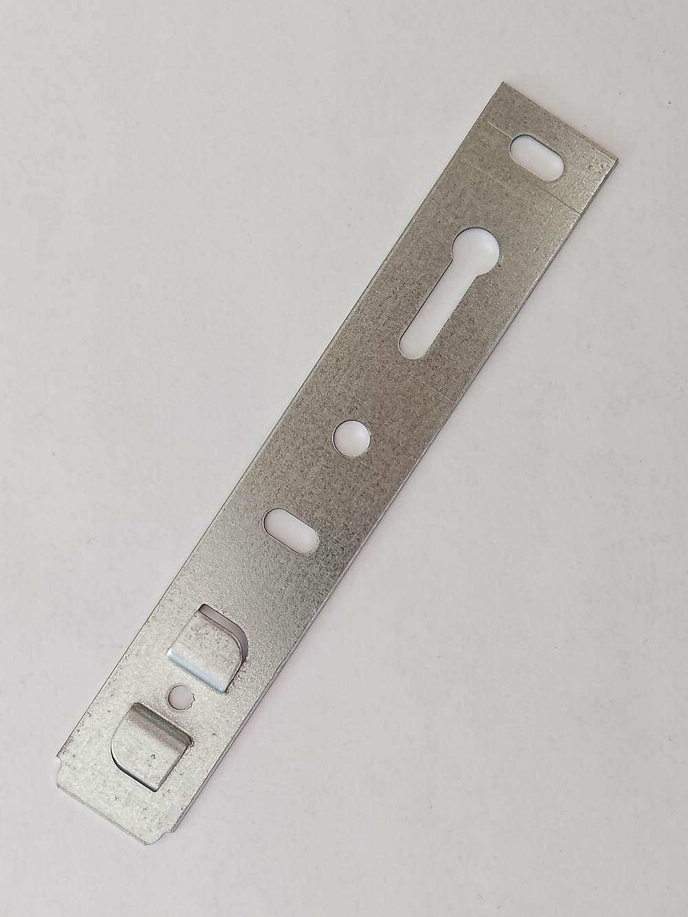 Анкерные (оконные) пластины KBE 58 150х25х1,2 (20 шт.)