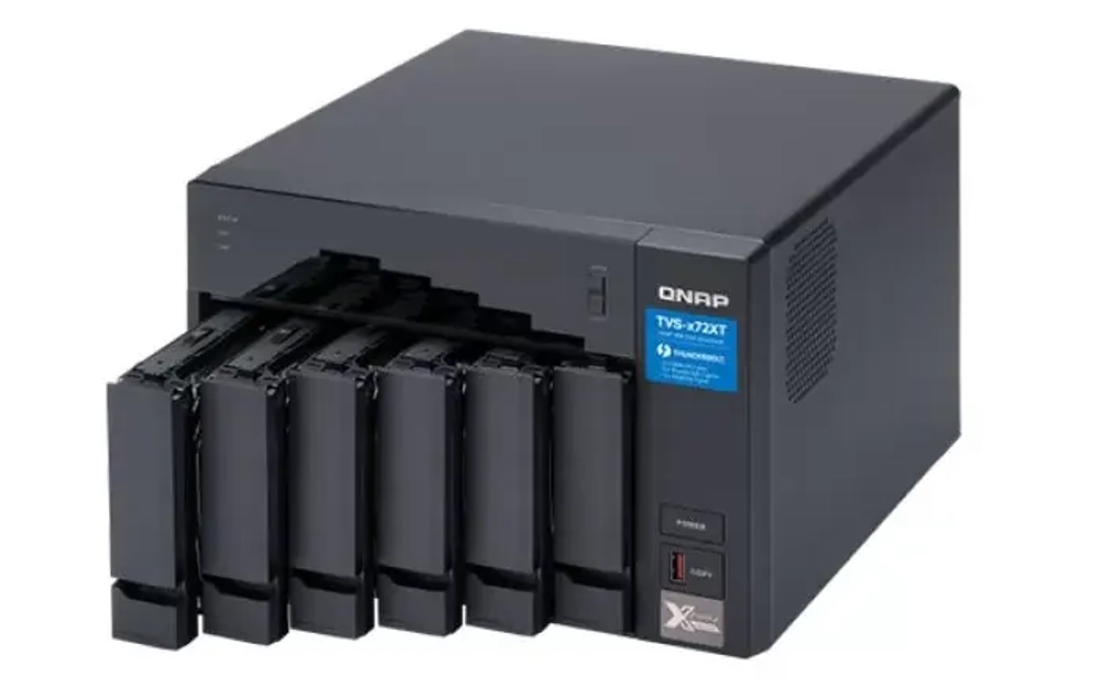 Сетевой накопитель QNAP  TVS-672XT-i3-8G
