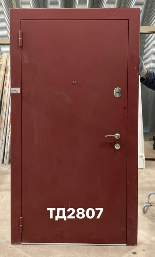 Дверь металлическая Б/У 207(в) х 99(ш) Входная