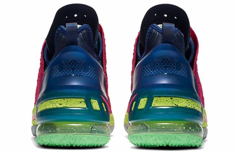 Кроссовки Nike Lebron 18