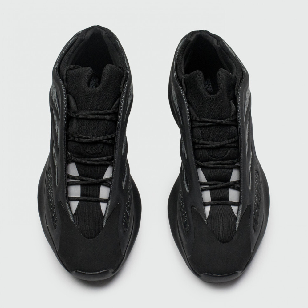 кроссовки Adidas Yeezy 700 v3 Alvah Wmns H67799