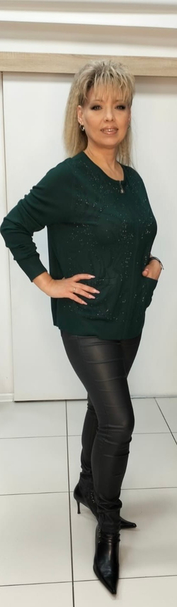 Нарядный жакет со стразовым принтом и кармашками