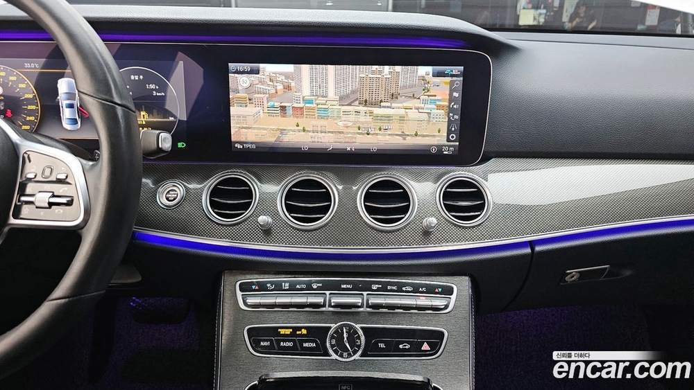 Mercedes-Benz E-Class W213 E300 4MATIC AMG Line (02.2020)