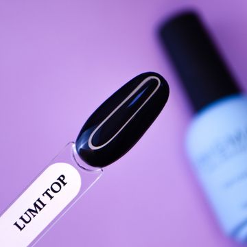 Топ без липкого слоя ENIGMA Lumi Top (светящийся в темноте) 15 мл.