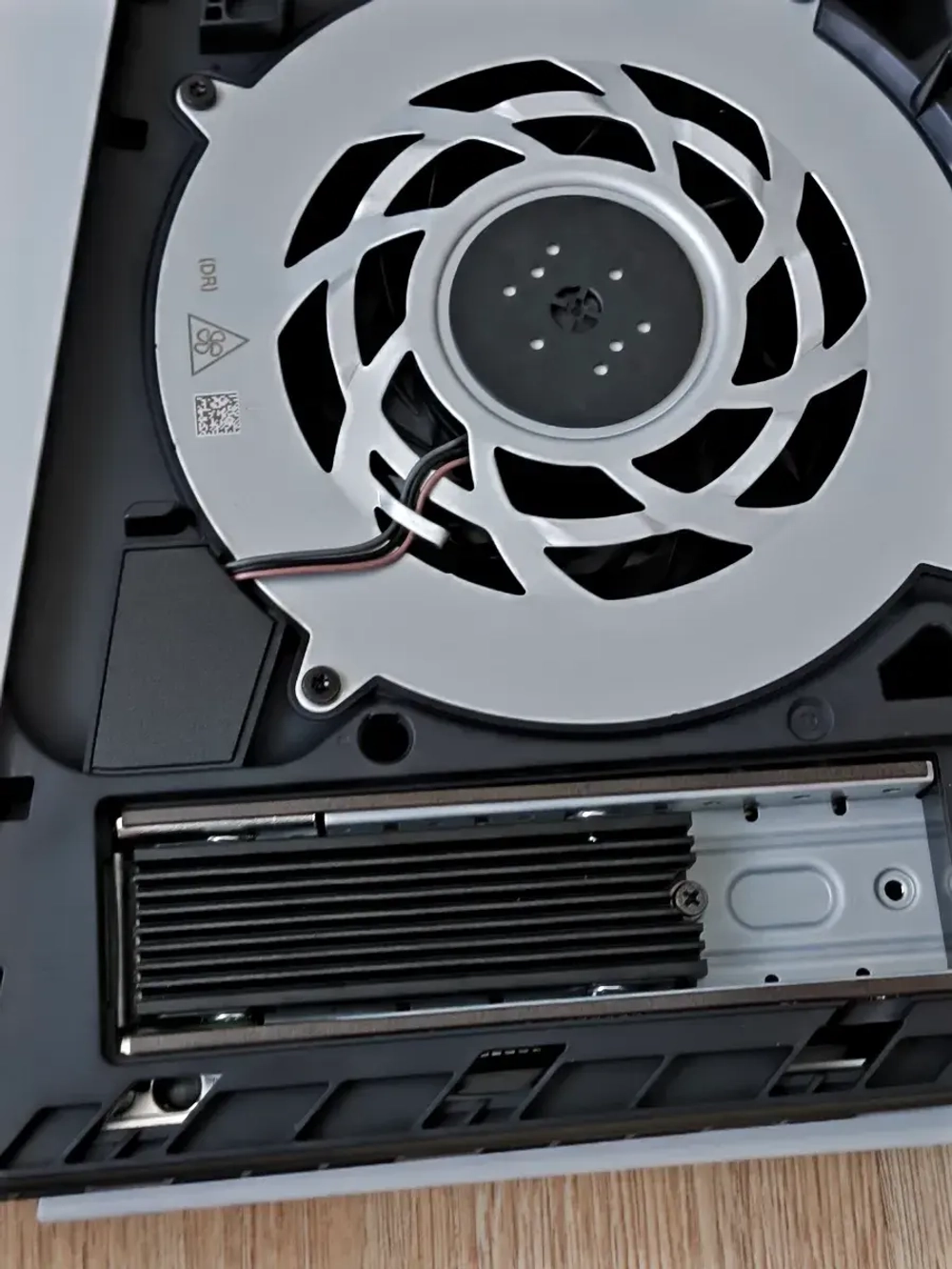 Радиатор SSD Jonsbo FinalCool M.2, для PS5, алюминиевый, пассивное охлаждение, 74х24х10 мм