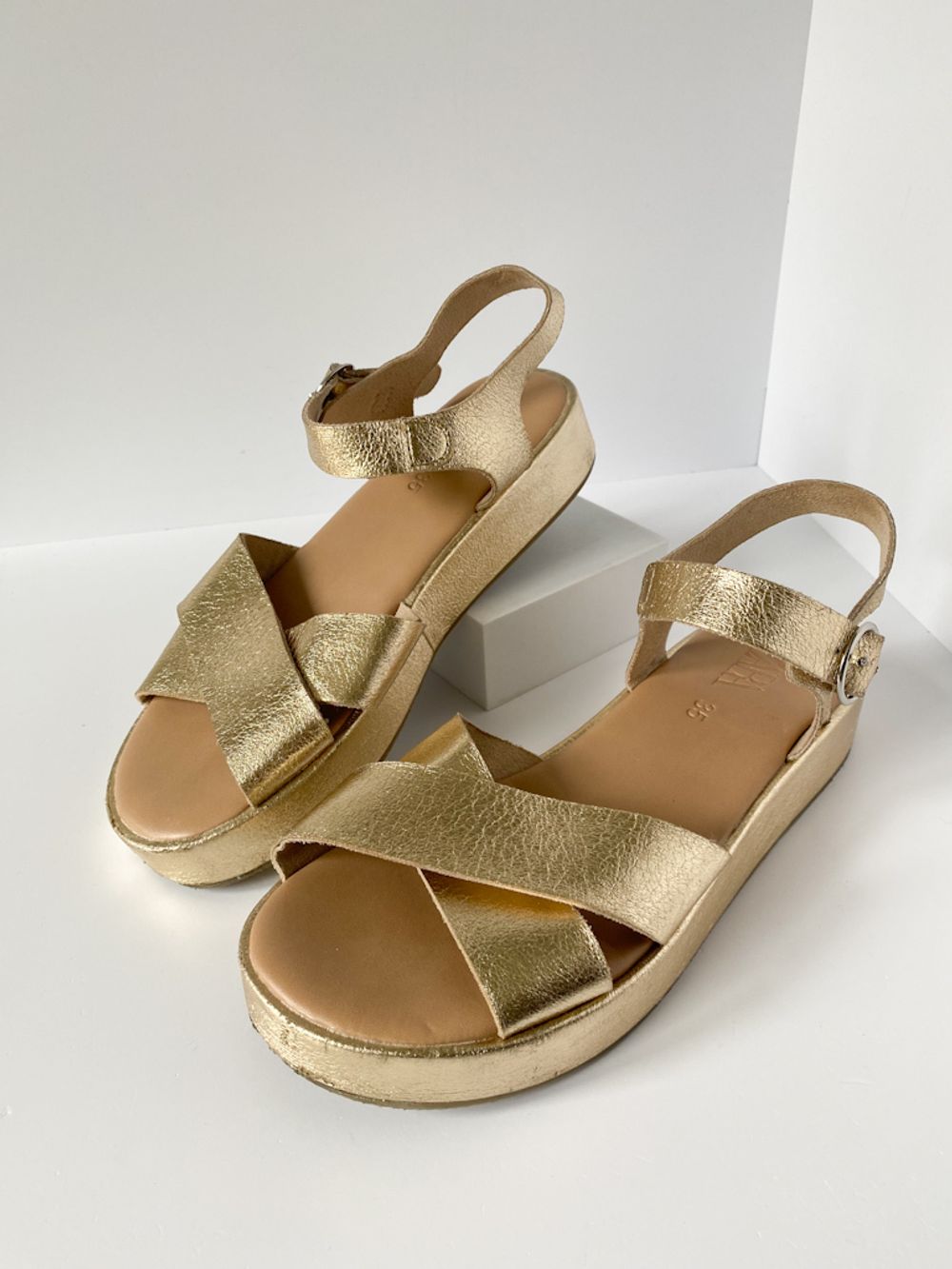 Босоножки Zara, 35