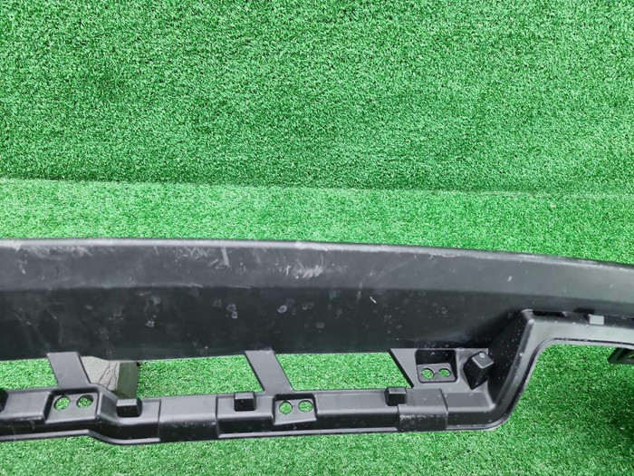 Юбка переднего бампера Geely Atlas 2 (2023-н.в.)