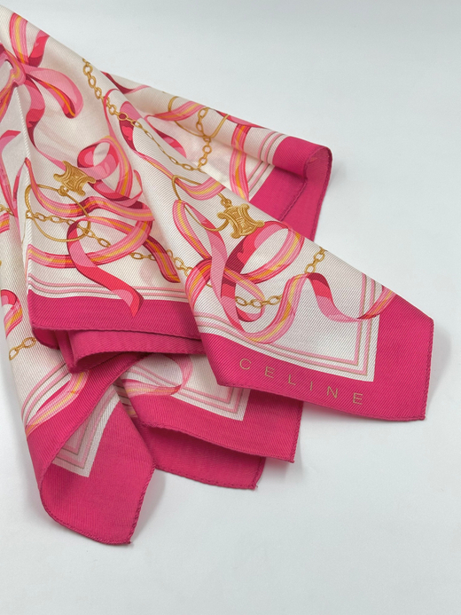Платок с розовой каймой и бантами Celine