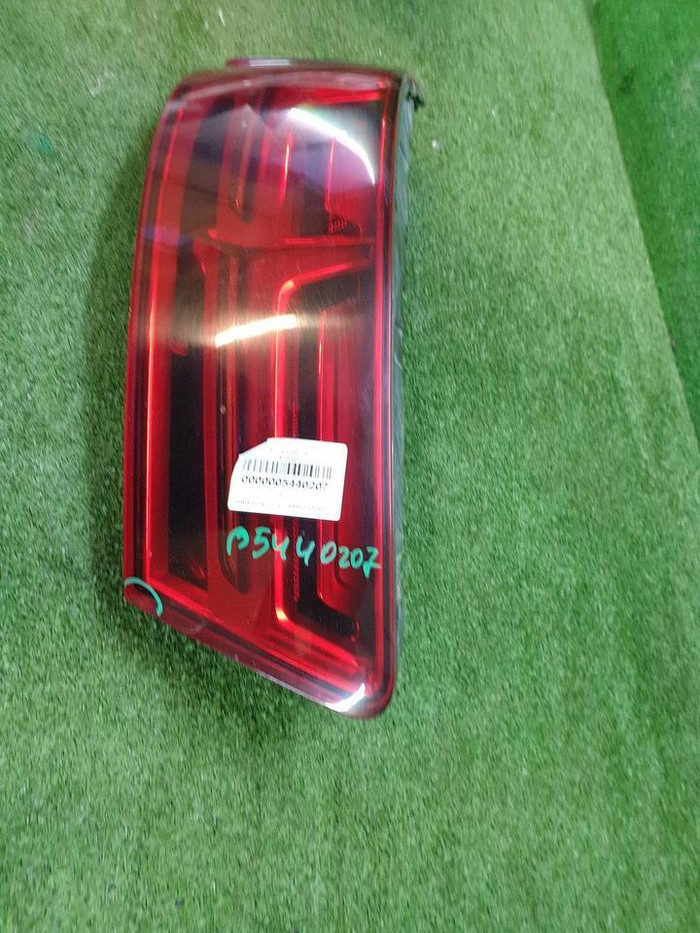 Фонарь левый Audi Q7 2 (2015-2019)