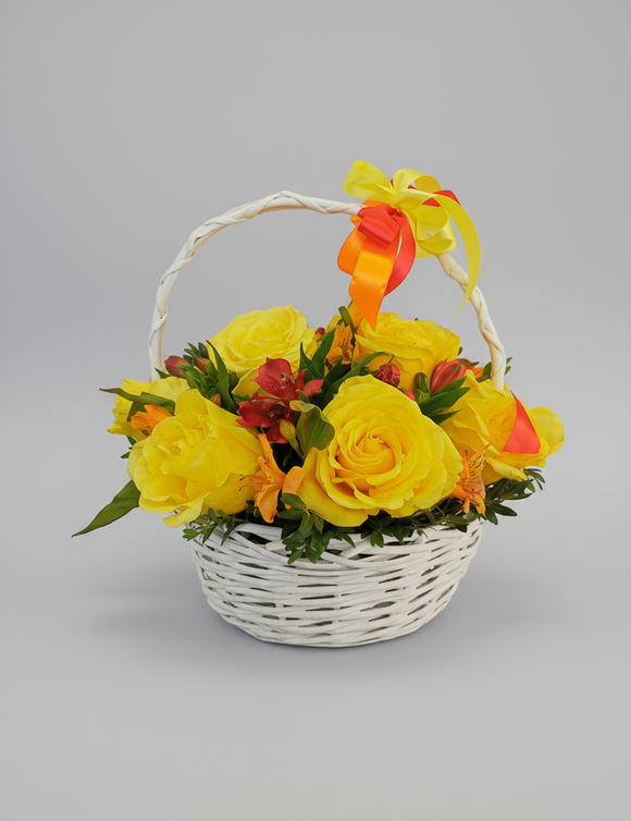 Корзина с цветами Радость