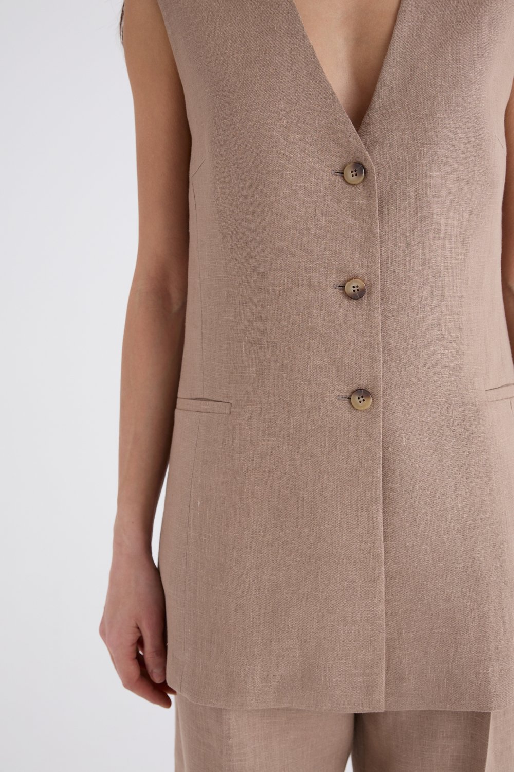 Жилет Анаис удлинённый изо льна 100%