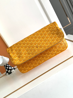 Goyard Sainte-Marie MM Clutch